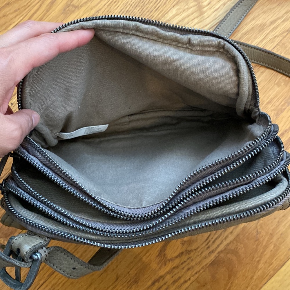 Liebeskind crossbody bag - Picture 4 of 10